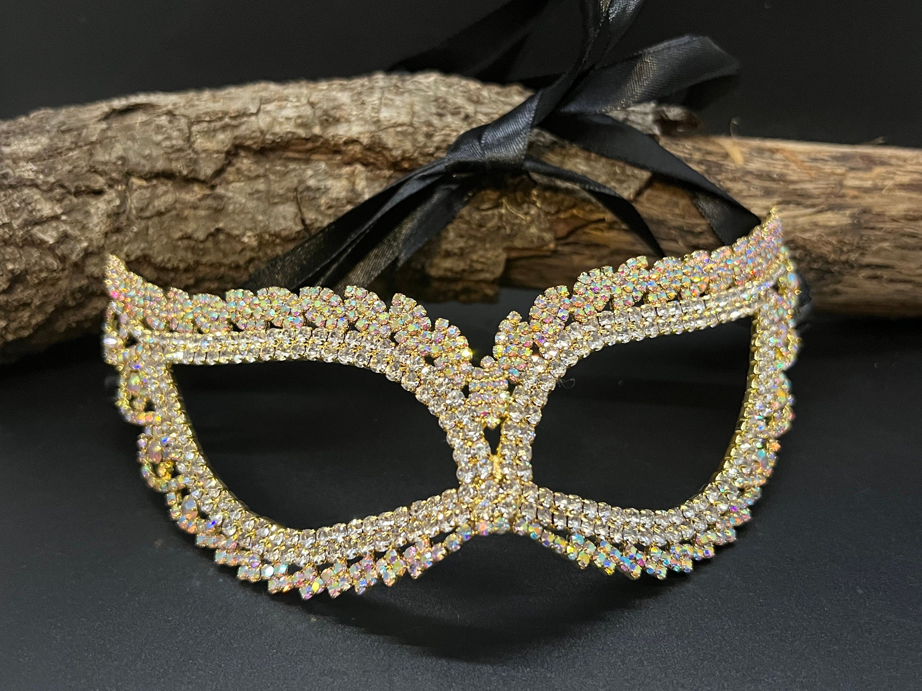 Gorgeous AB Rhinestone Crystal Mardi Gras Mask. Masquerade Ball Dance Party Mask. Wedding crystal mask. Prom crystal mask. Party eye mask