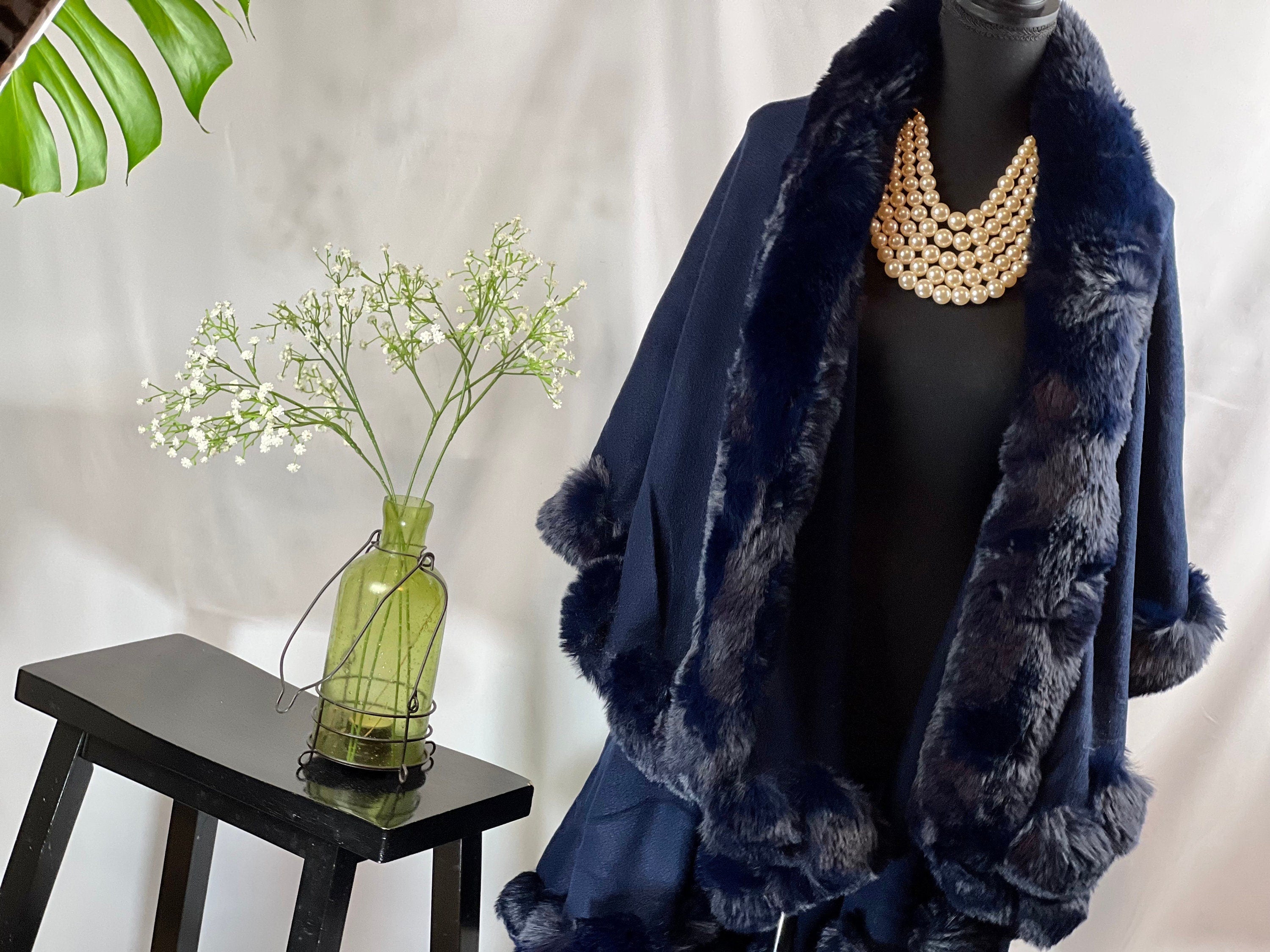 Chic NAVY BLUE Cape Winter Wool Acrylic Vintage Ruana Batwing Shawl Faux Fur Wedding Bridal Coat Evening Party Soft Feel Faux Fur