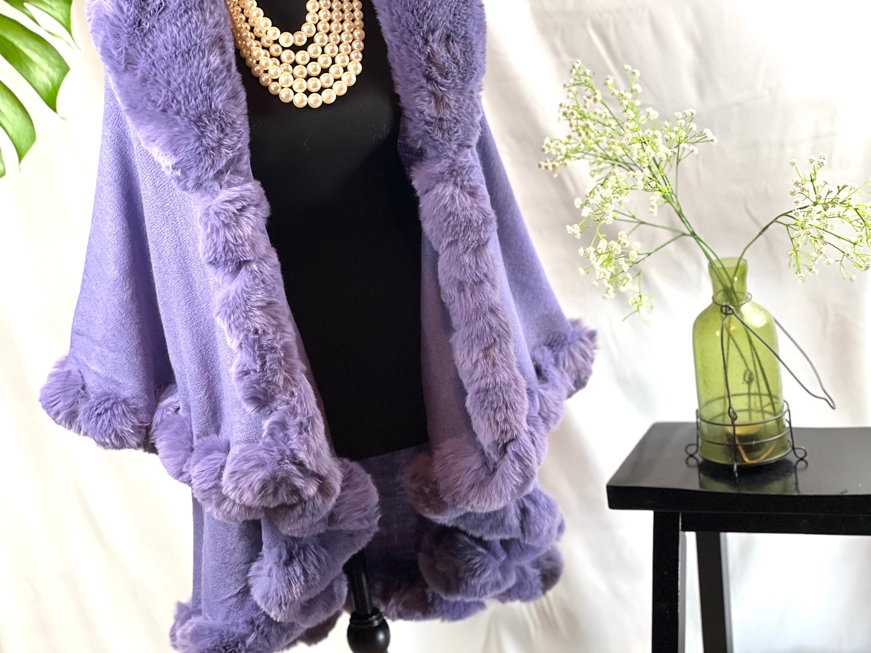 Chic Lavender Purple Faux Fur Cape Double Layer Faux Fur Luxurious Batwing Bridal Coat Evening Party Open Front Cardigan Faux Fur Poncho