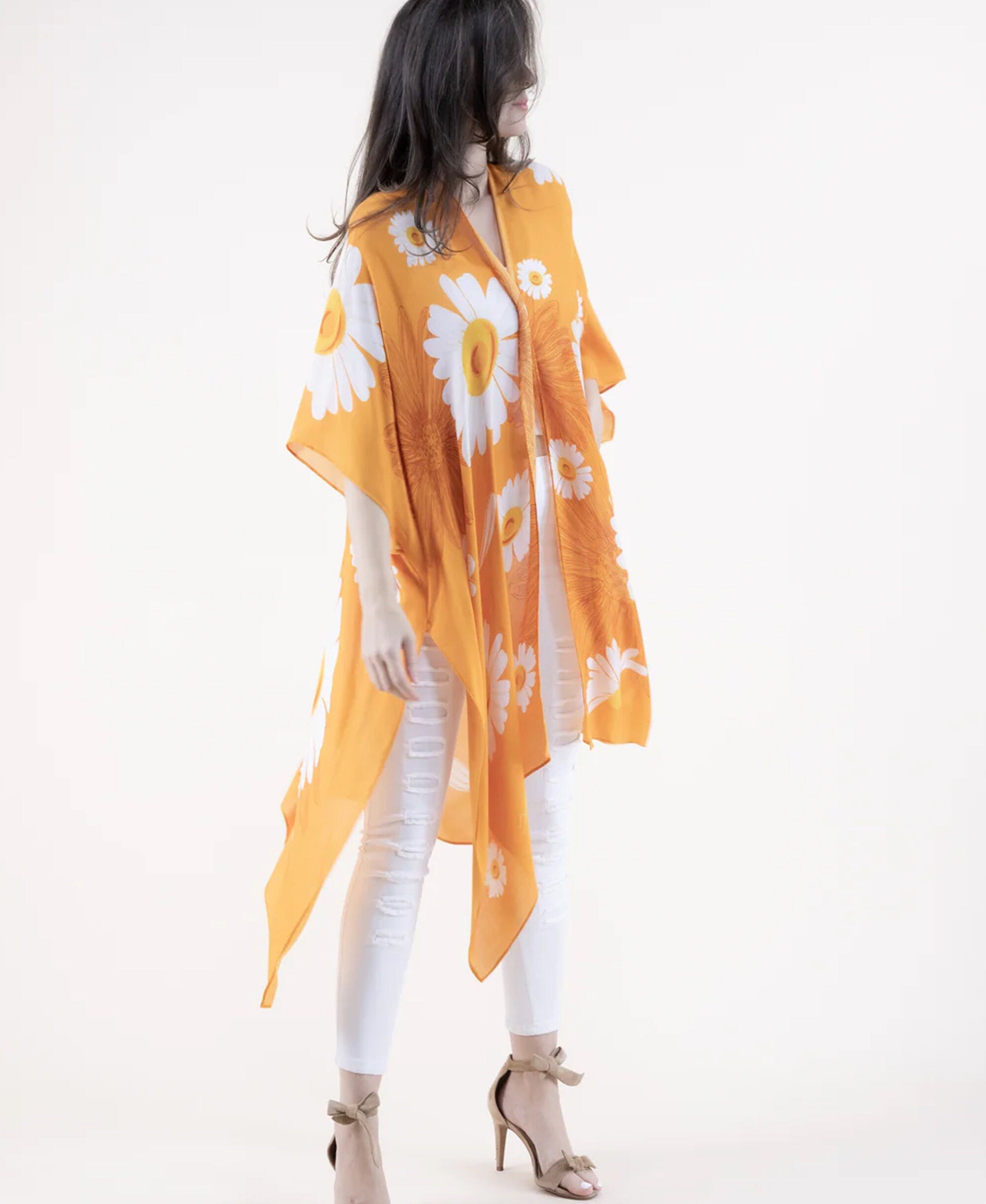 Summer Kimono Daisy Print blouse Summer kimono Resort cruise kimono lightweight kimono Beach coverup Art Lover Kimono