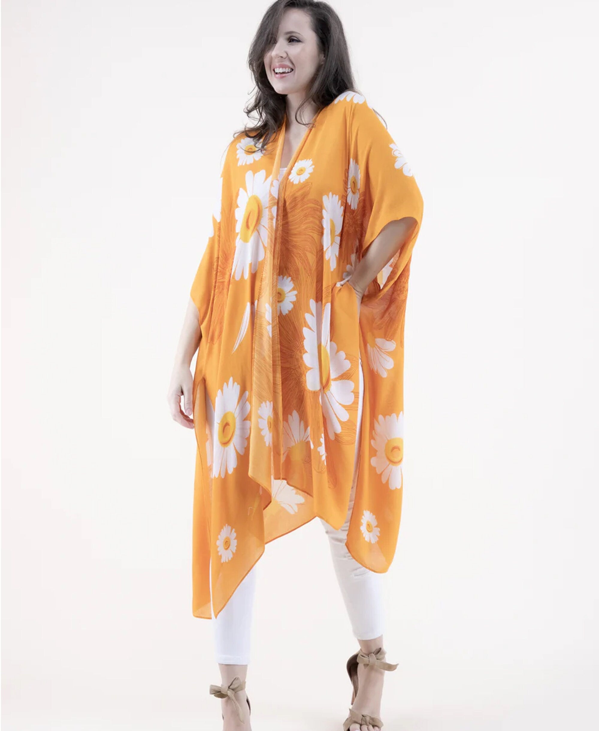 Summer Kimono Daisy Print blouse Summer kimono Resort cruise kimono lightweight kimono Beach coverup Art Lover Kimono