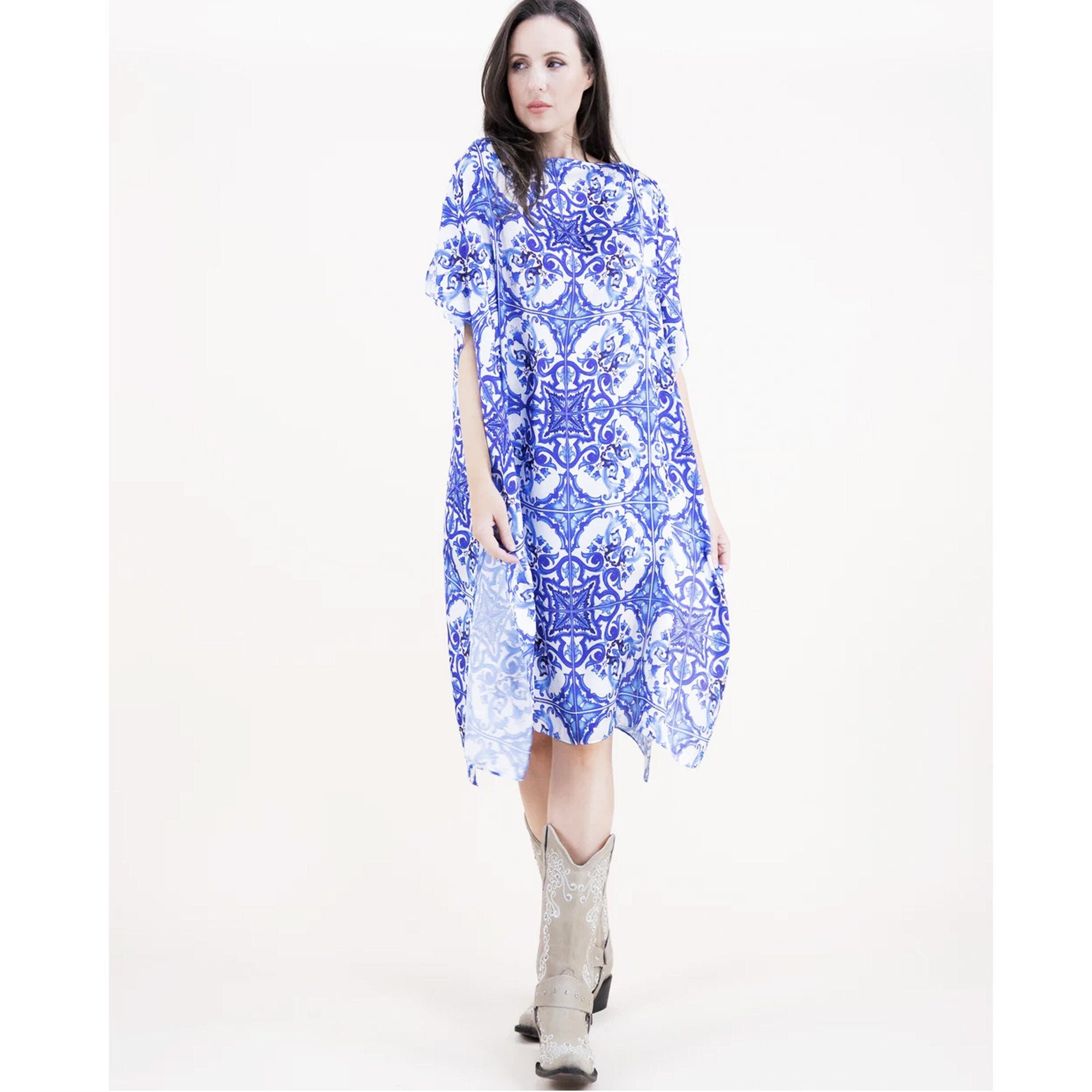 Azulejo Pattern Kaftan Summer Caftan Resort Dress Beach Coverup Relax Fit Dress Artful print Kaftan Stylish Fashion Dress Lightweight Caftan