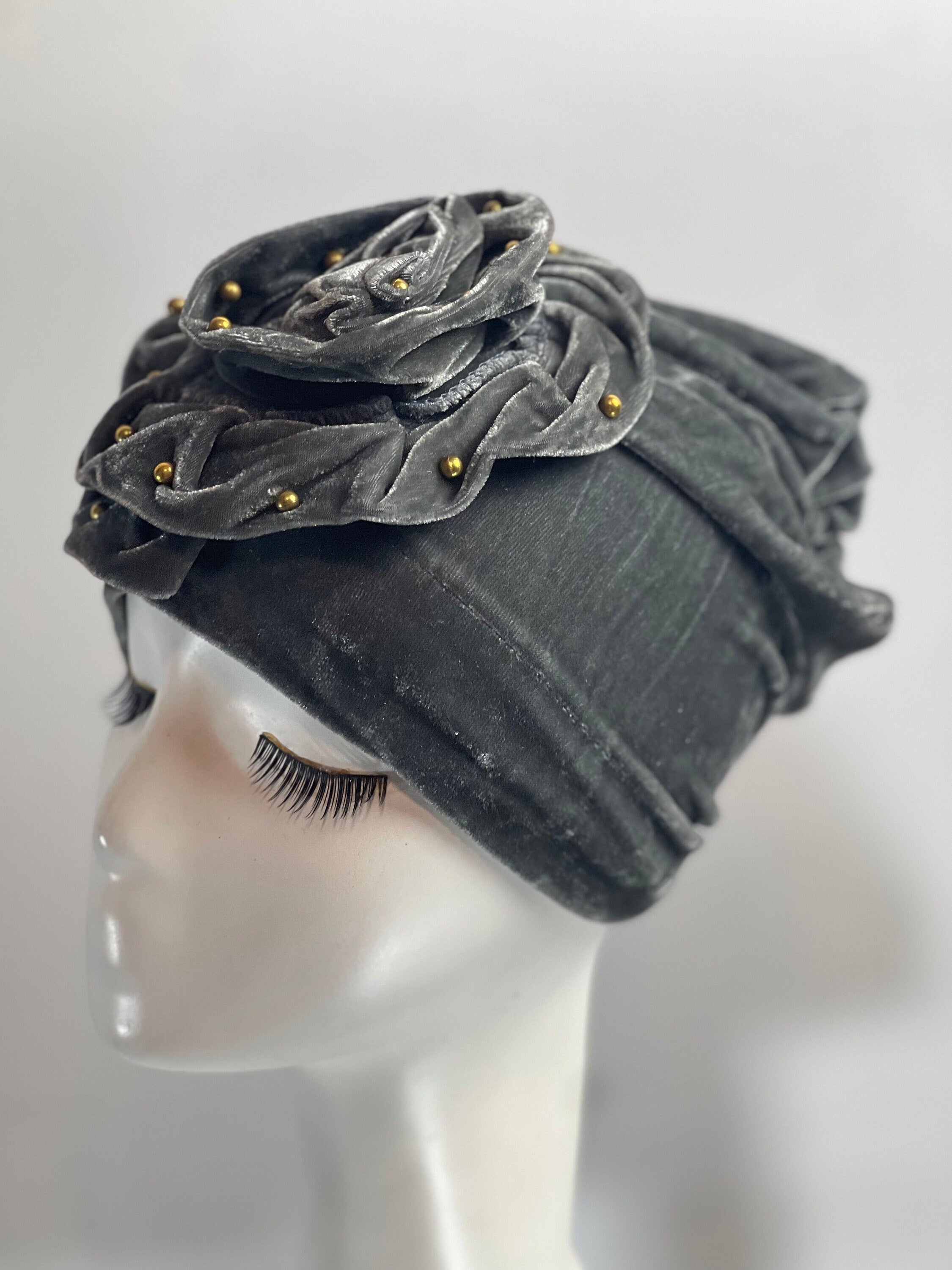 GRAY Bling TURBAN Hat With Rose Decor Velvet Charming Rose Flower Turban Cap Gold Beads Shiny Sketchy Head Scarf Headwrap Beanie