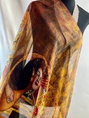 The Kiss by Gustav Klimt scarf, Gustav Klimt shawl, Summer wrap. Gustav Klimt art gift