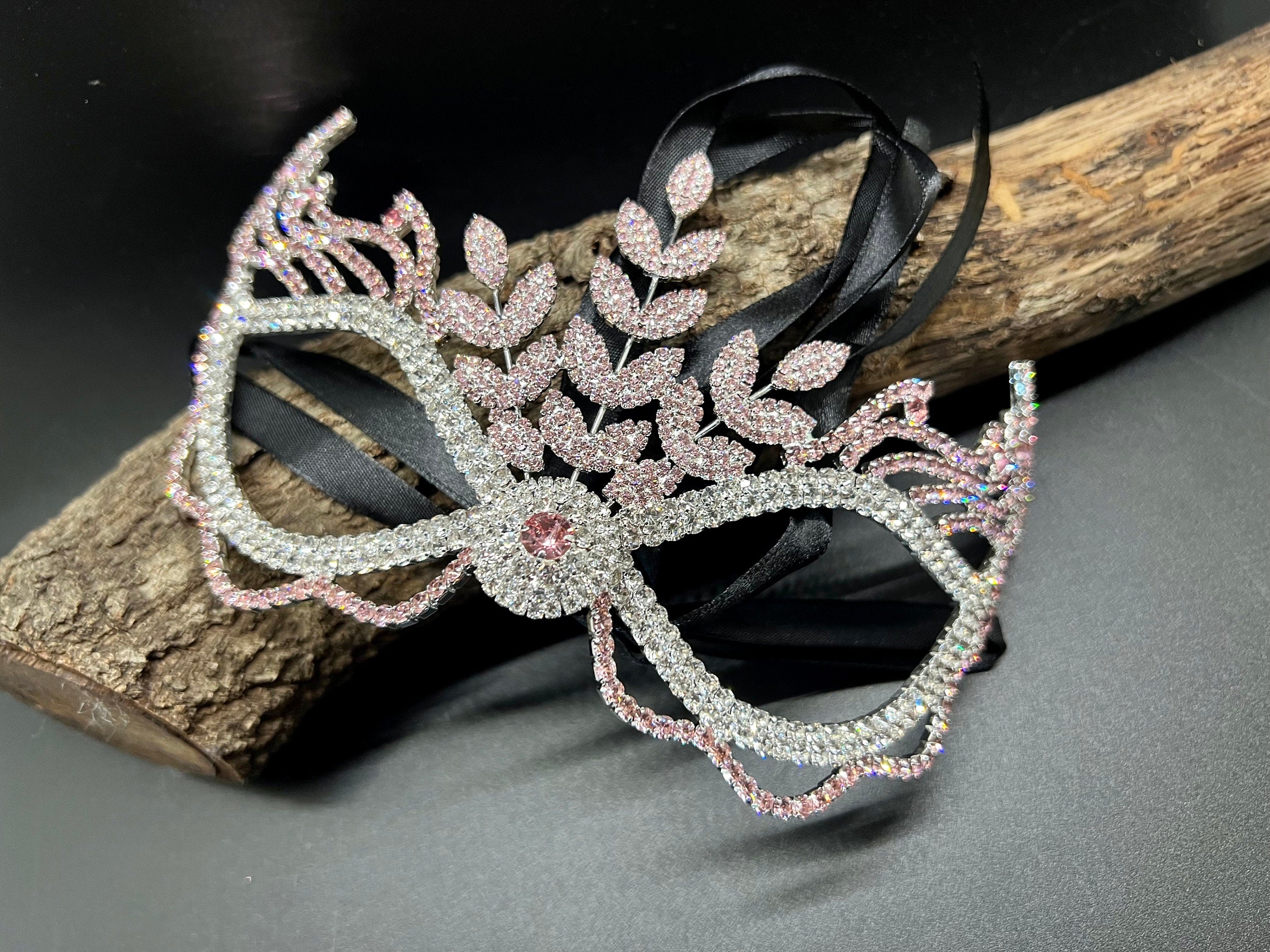 ROSE PINK Crystal Mardi Gras Mask. Masquerade Ball Dance Party Mask. Wedding crystal mask. Prom crystal mask. Party eye mask